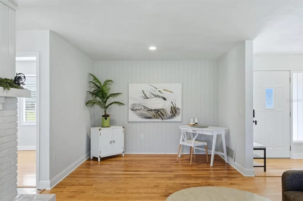 3810 Hidden River Road Sarasota FL 34240