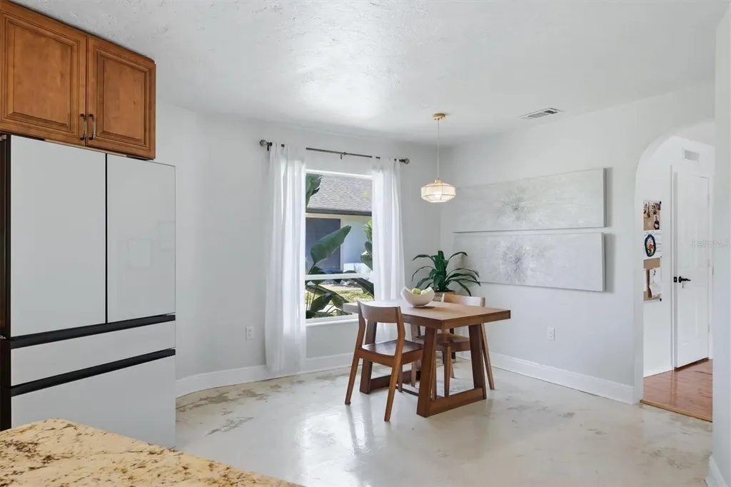 3810 Hidden River Road Sarasota FL 34240