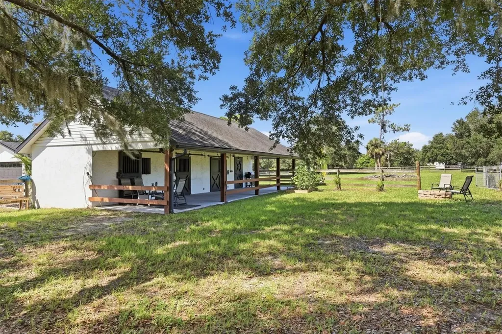 3810 Hidden River Road Sarasota FL 34240
