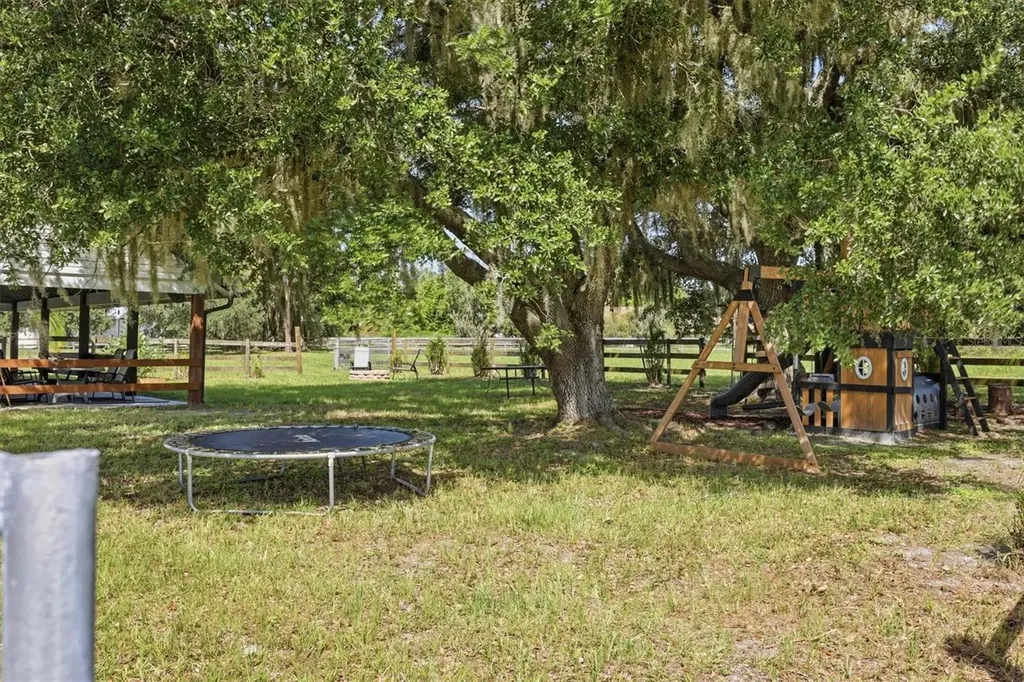 3810 Hidden River Road Sarasota FL 34240
