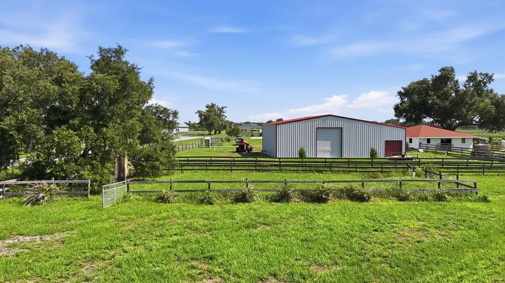 3810 Hidden River Road Sarasota FL 34240