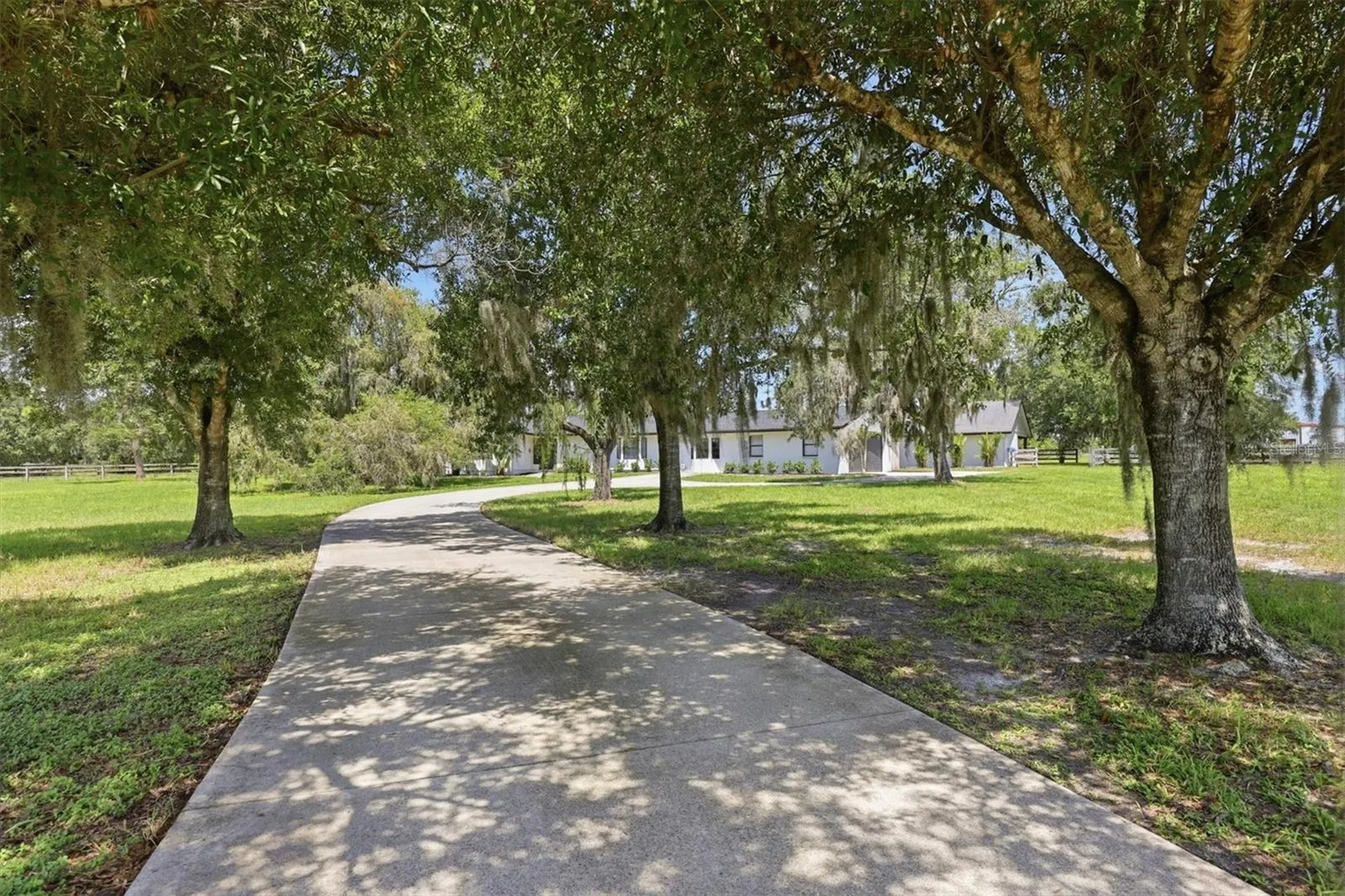 3810 Hidden River Road Sarasota FL 34240