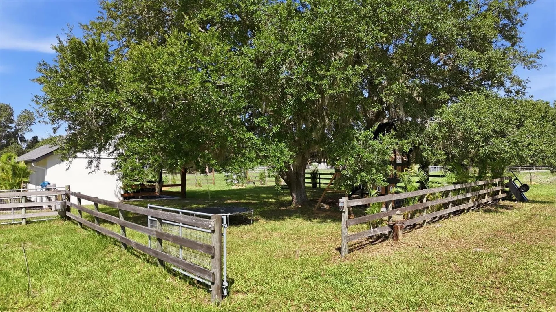 3810 Hidden River Road Sarasota FL 34240