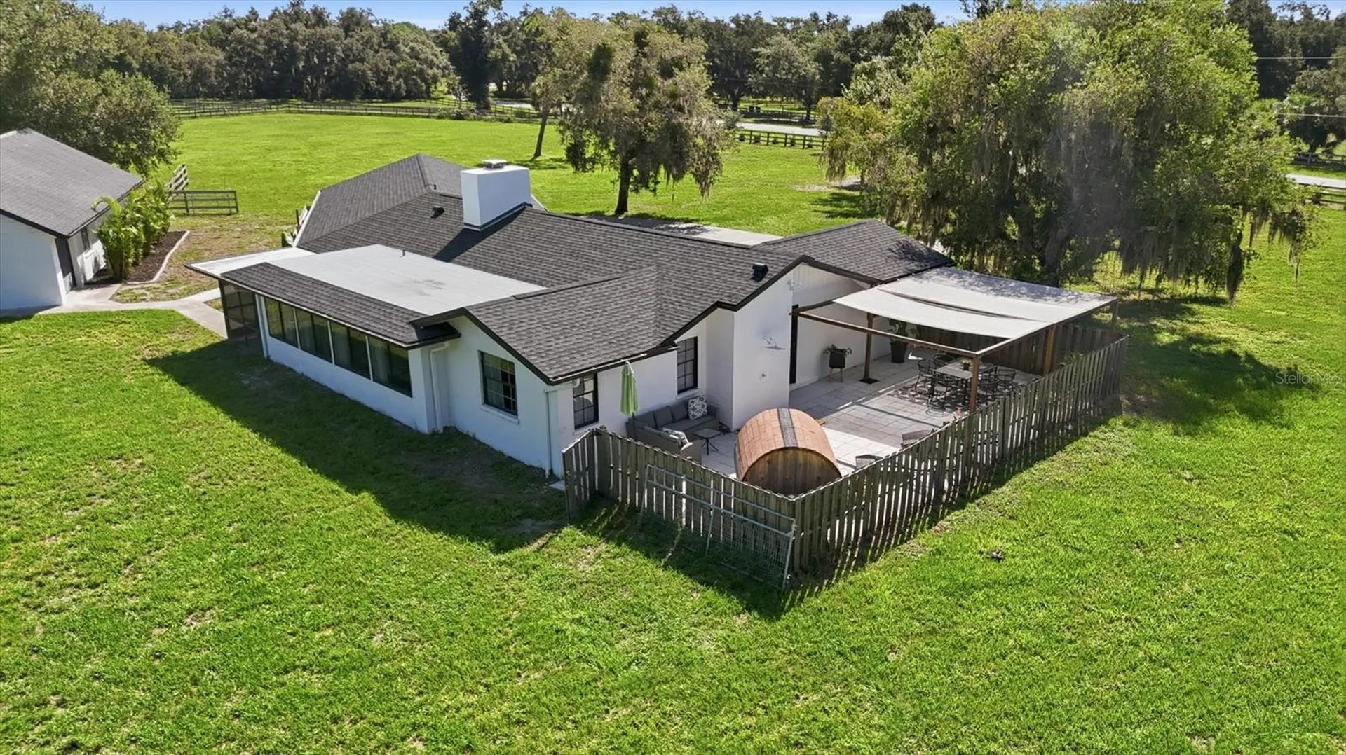 3810 Hidden River Road Sarasota FL 34240
