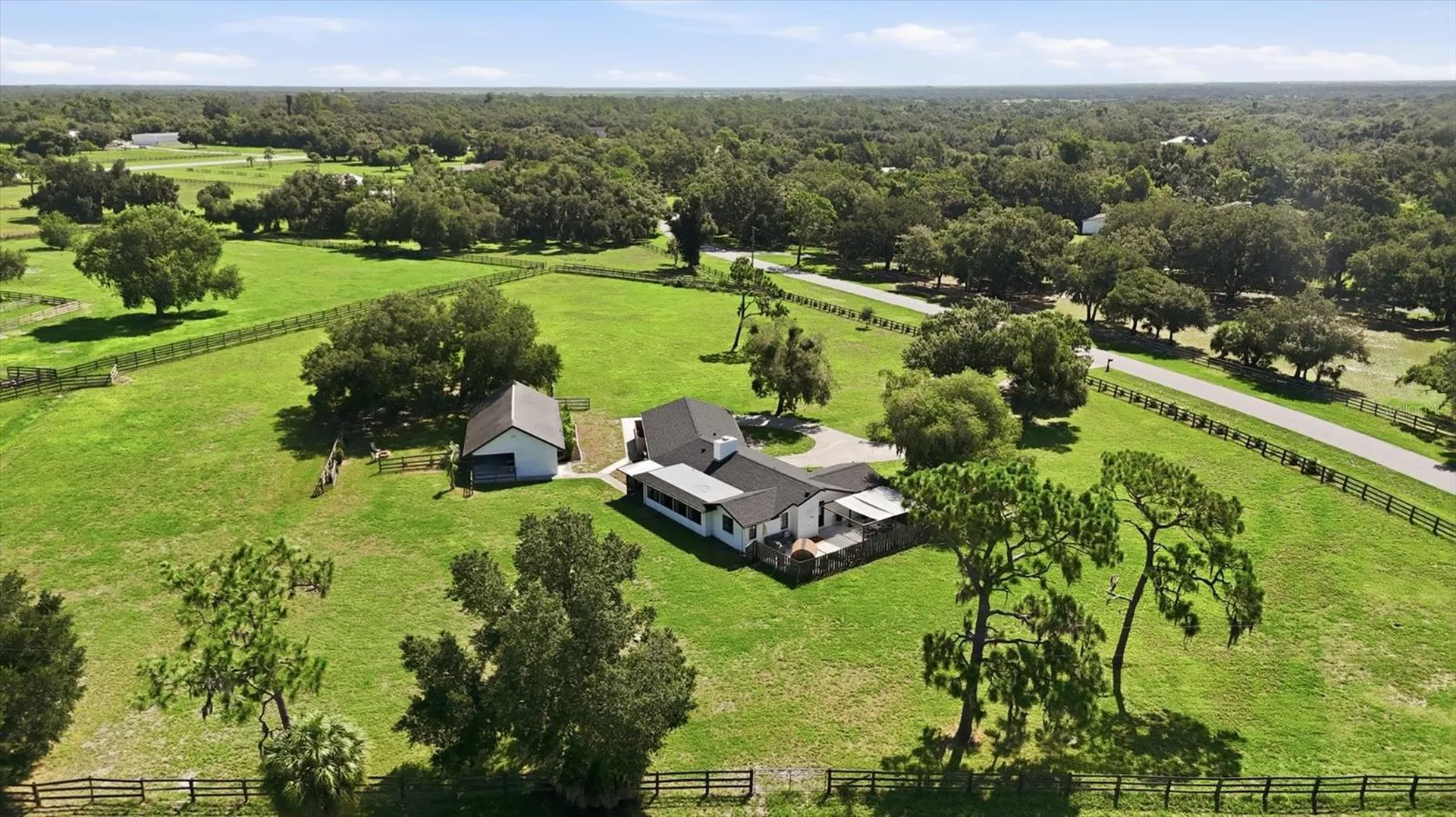 3810 Hidden River Road Sarasota FL 34240