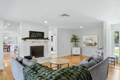 3810 Hidden River Road Sarasota FL 34240