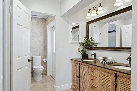 3810 Hidden River Road Sarasota FL 34240