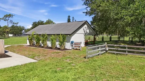 3810 Hidden River Road Sarasota FL 34240