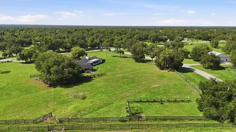 3810 Hidden River Road Sarasota FL 34240