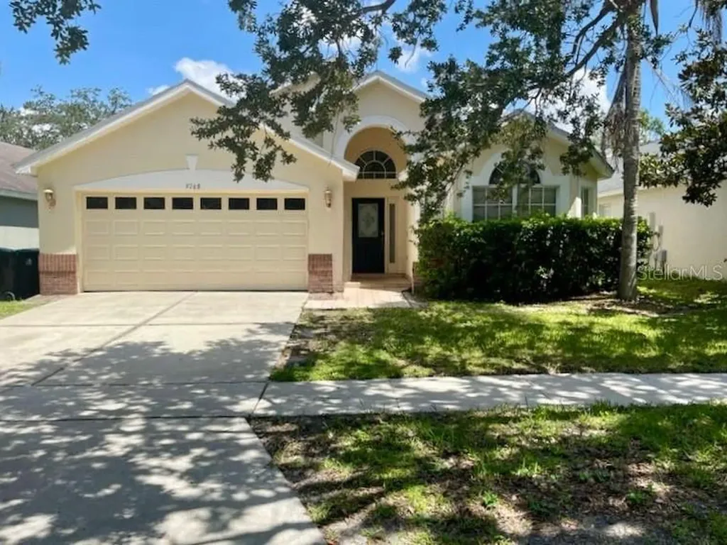 9768 Doriath Circle Orlando FL 32825