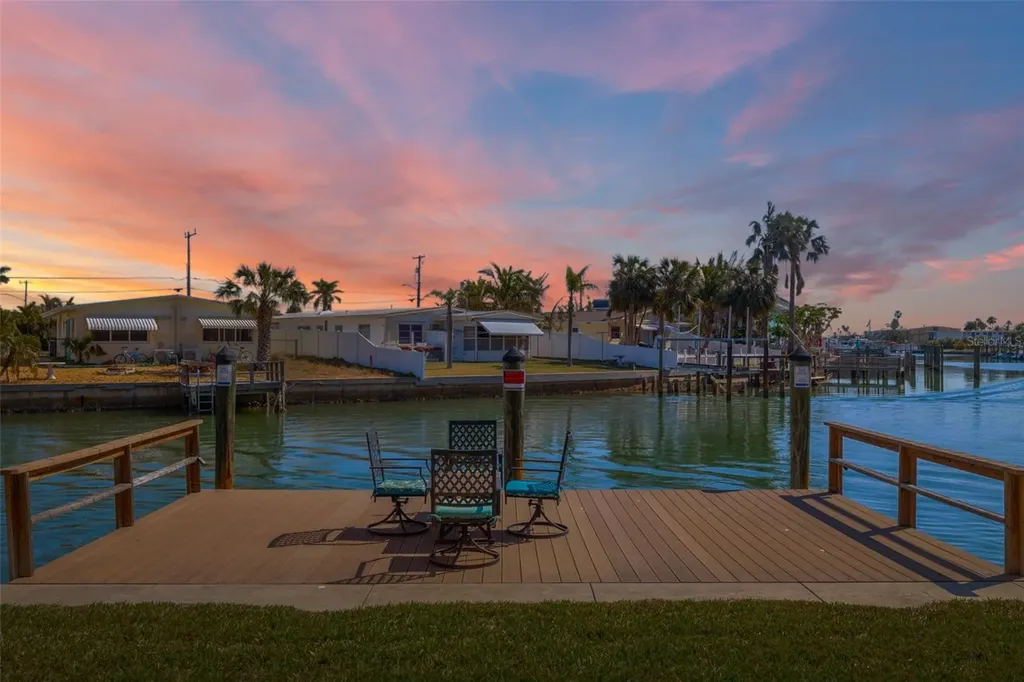 145 116th Avenue Treasure Island FL 33706