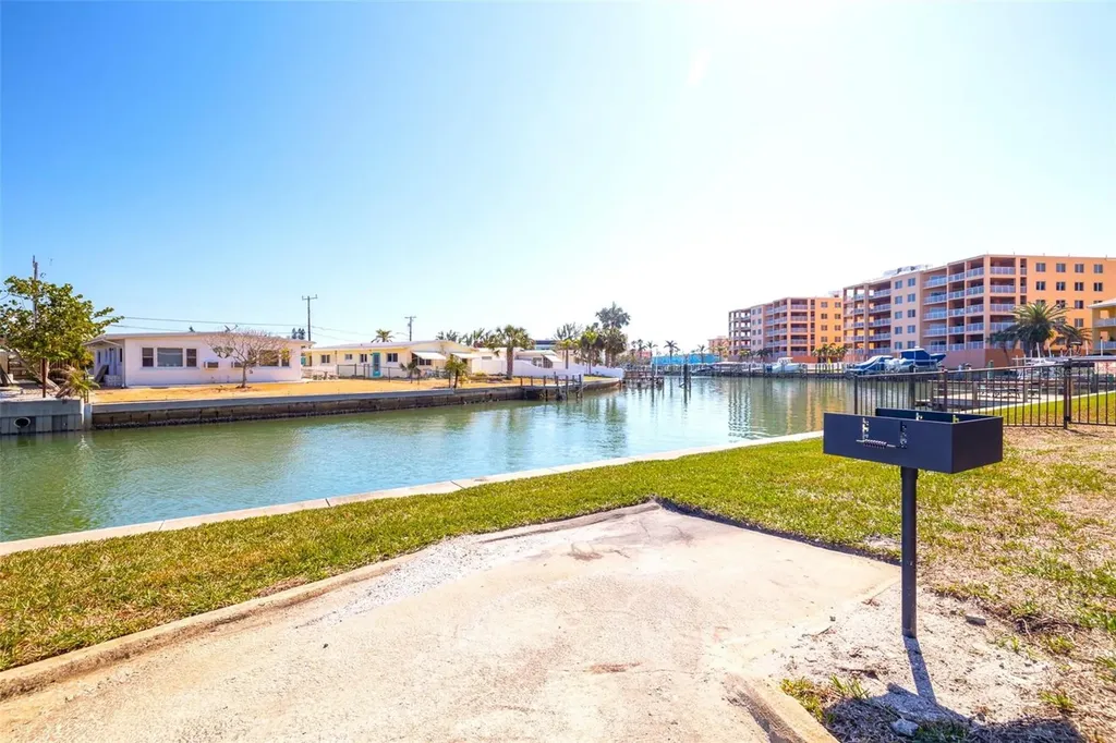 145 116th Avenue Treasure Island FL 33706