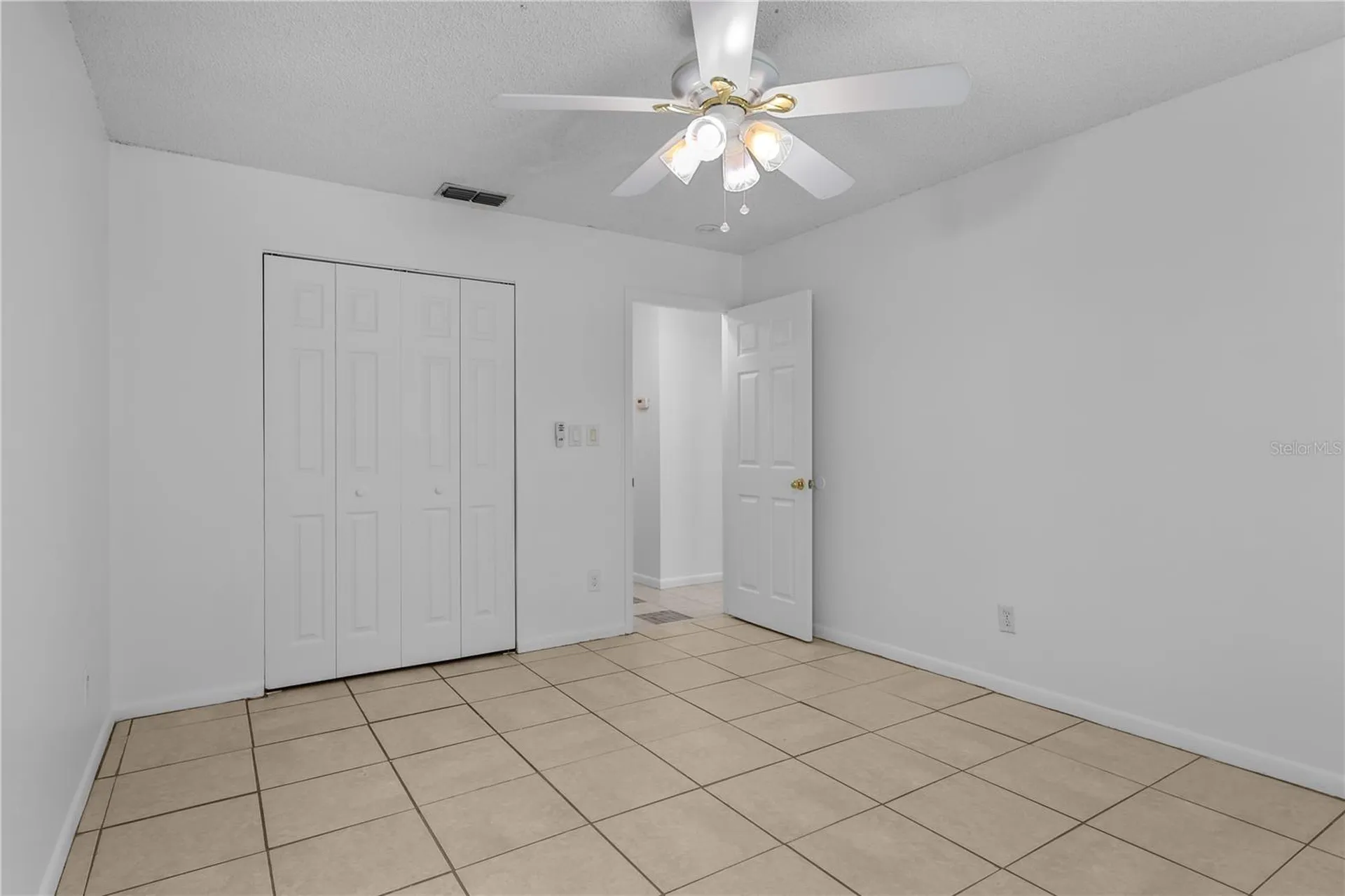 11 Desert Candle Circle Lehigh Acres FL 33936