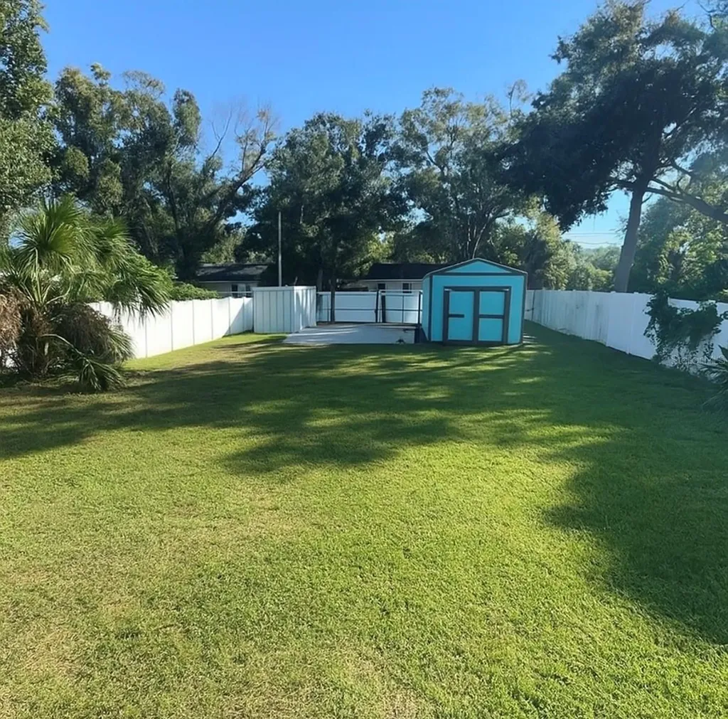 760 16th Avenue S St Petersburg FL 33701