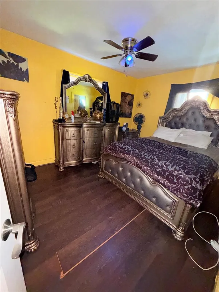 760 16th Avenue S St Petersburg FL 33701
