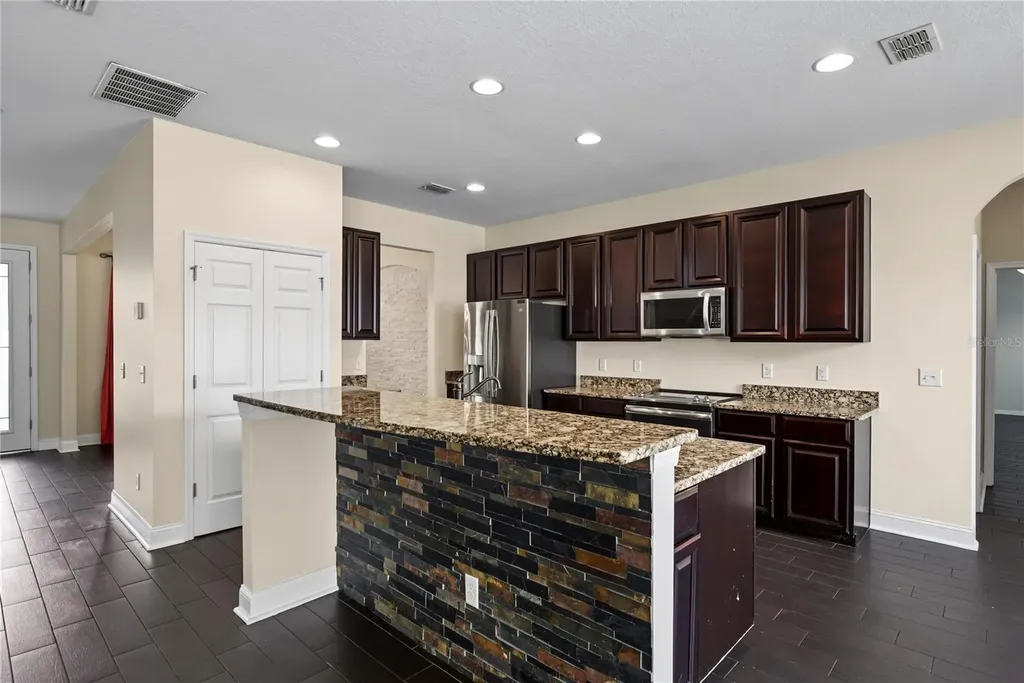 637 Grassy Stone Drive Winter Garden FL 34787
