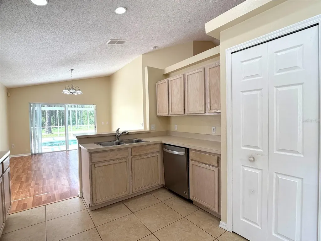 526 Pine Cone Drive Davenport FL 33897