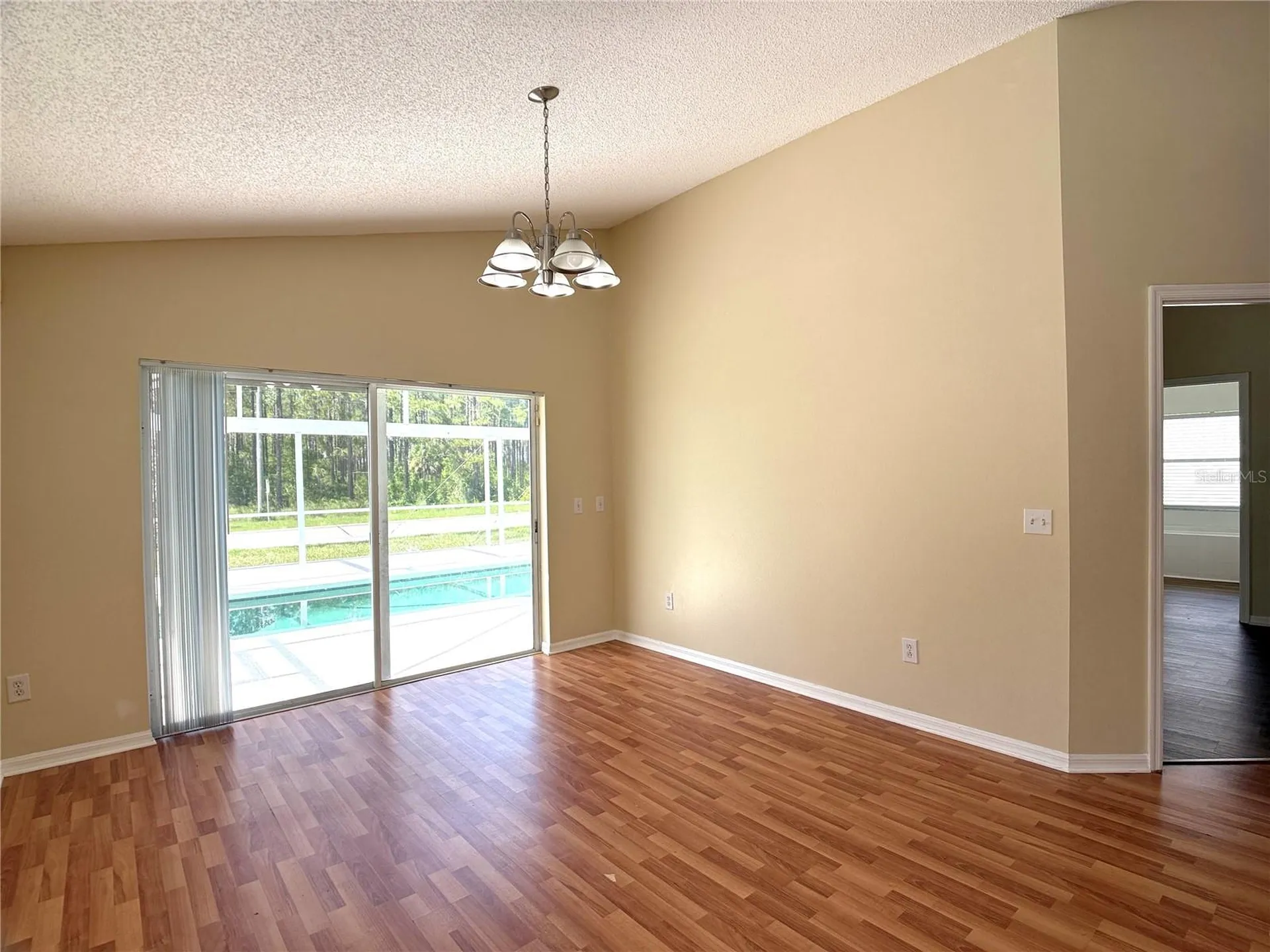 526 Pine Cone Drive Davenport FL 33897
