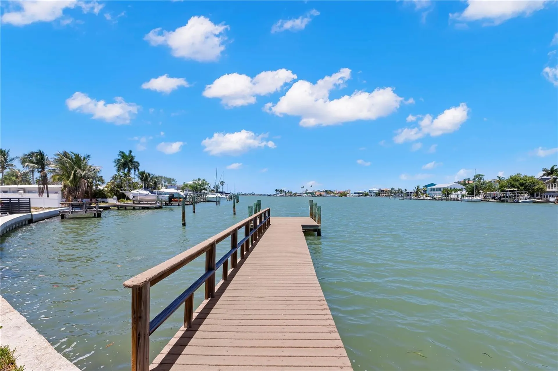 708 Sunset Cove Madeira Beach FL 33708
