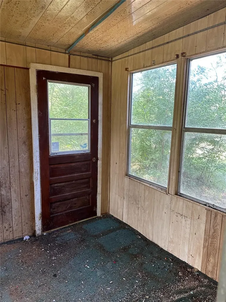1968 SE 161st Terrace Ocklawaha FL 32179
