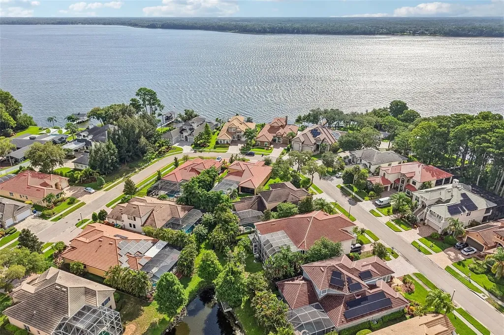 4586 Grand Lakeside Drive Palm Harbor FL 34684