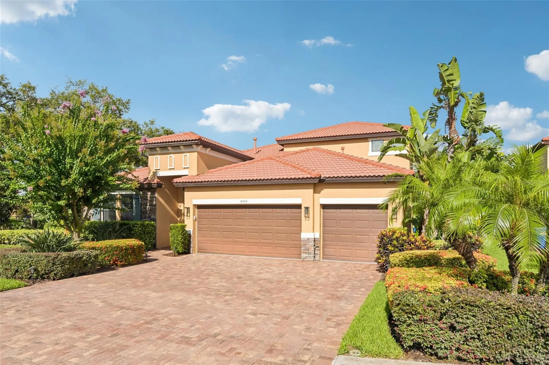 4586 Grand Lakeside Drive Palm Harbor FL 34684