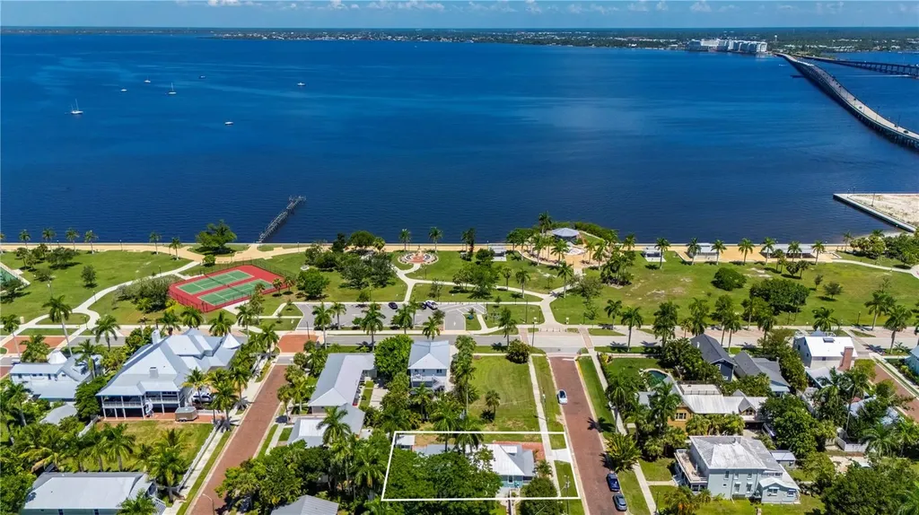 115 Gill Street Punta Gorda FL 33950