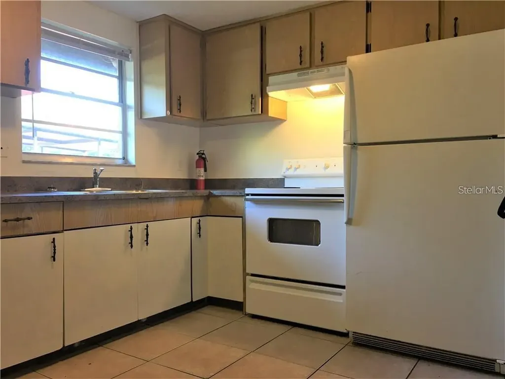 8306 N 17th Street Tampa FL 33604