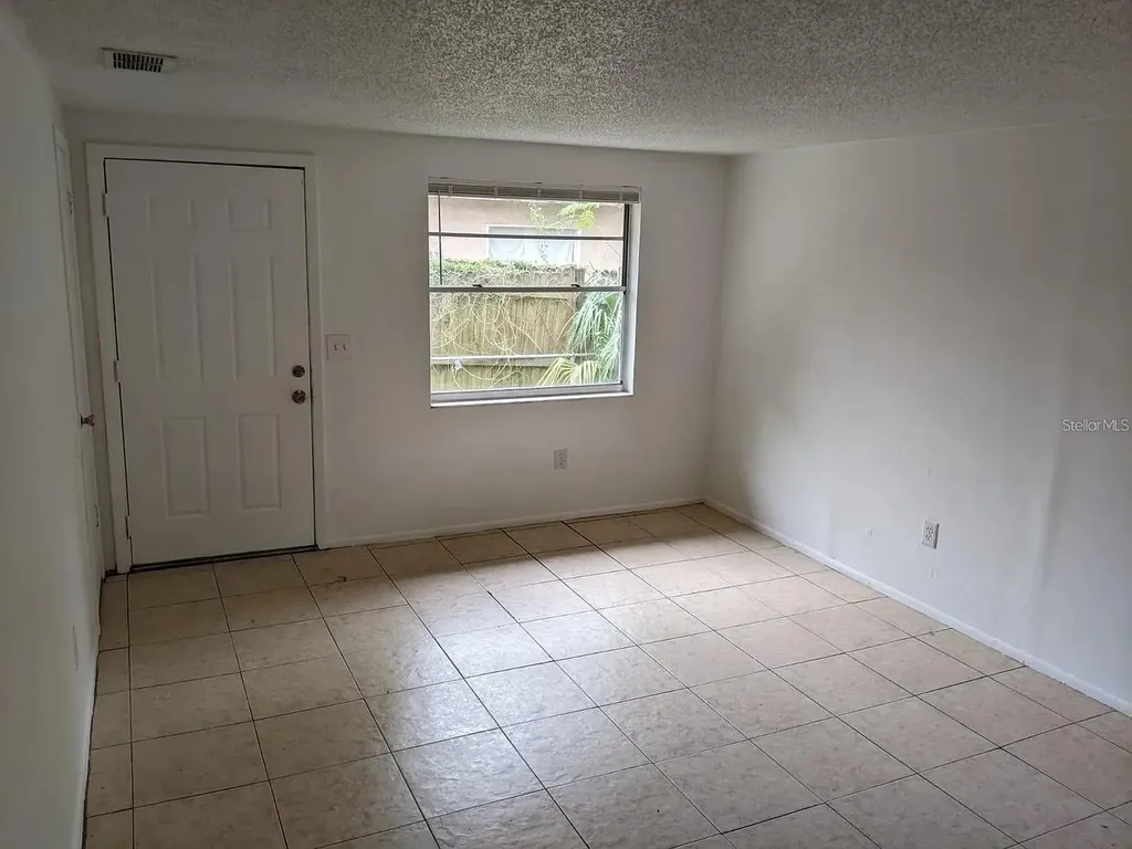8306 N 17th Street Tampa FL 33604