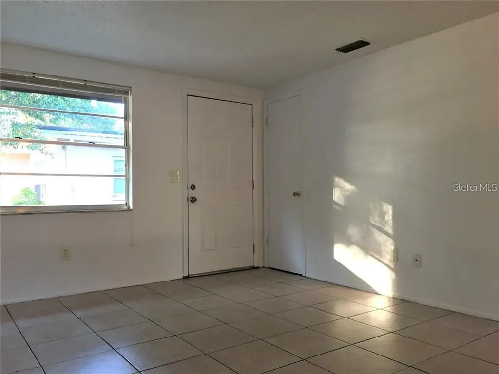 8306 N 17th Street Tampa FL 33604
