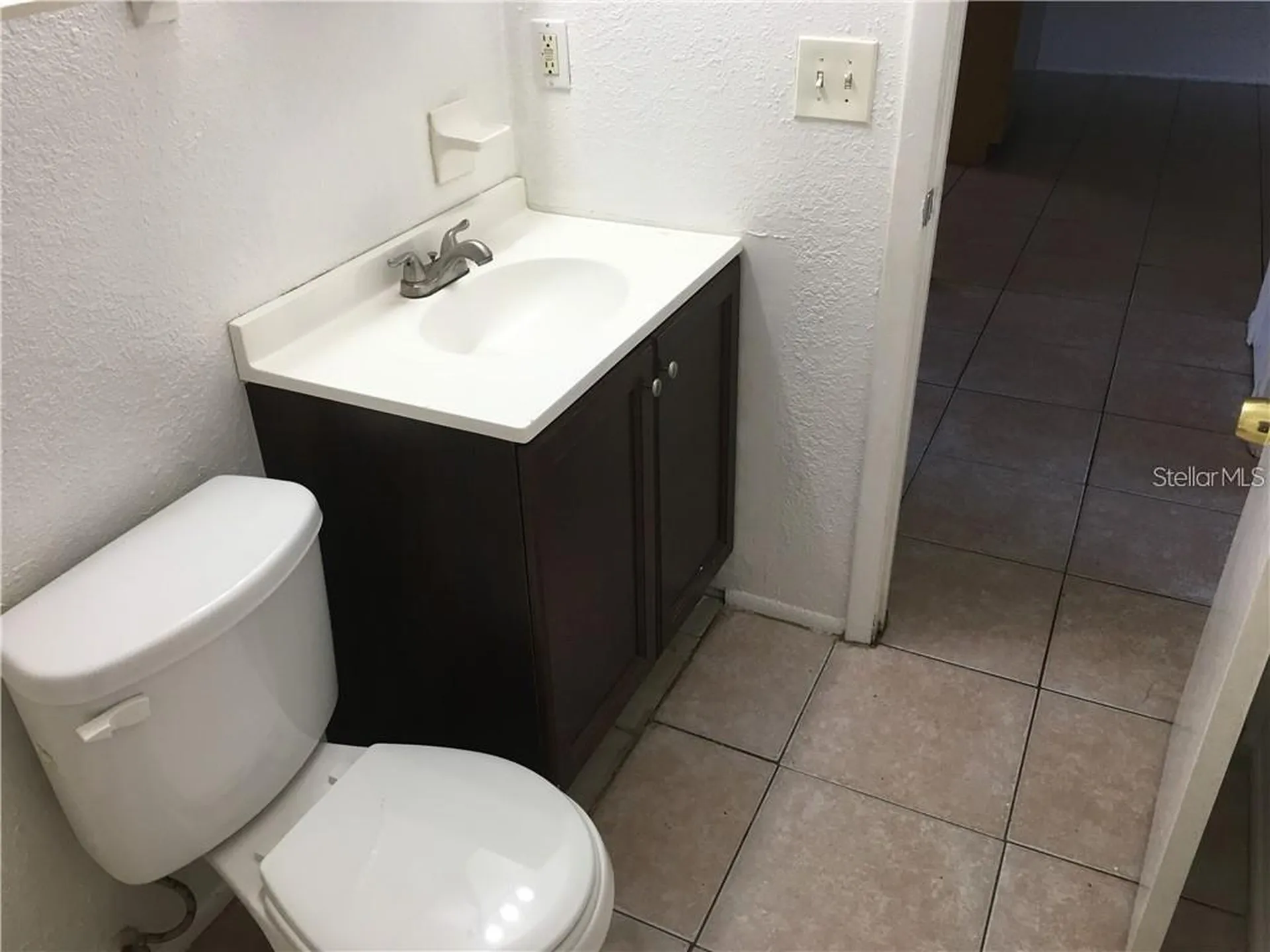 8306 N 17th Street Tampa FL 33604