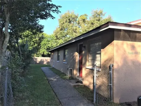 8306 N 17th Street Tampa FL 33604