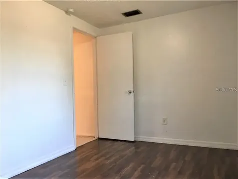 8306 N 17th Street Tampa FL 33604
