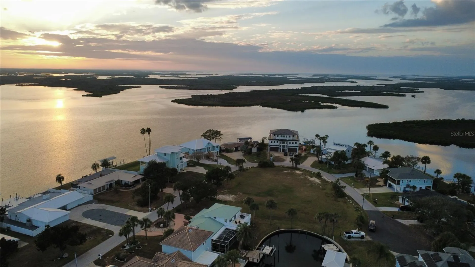 11999 W Bayshore Drive Crystal River FL 34429
