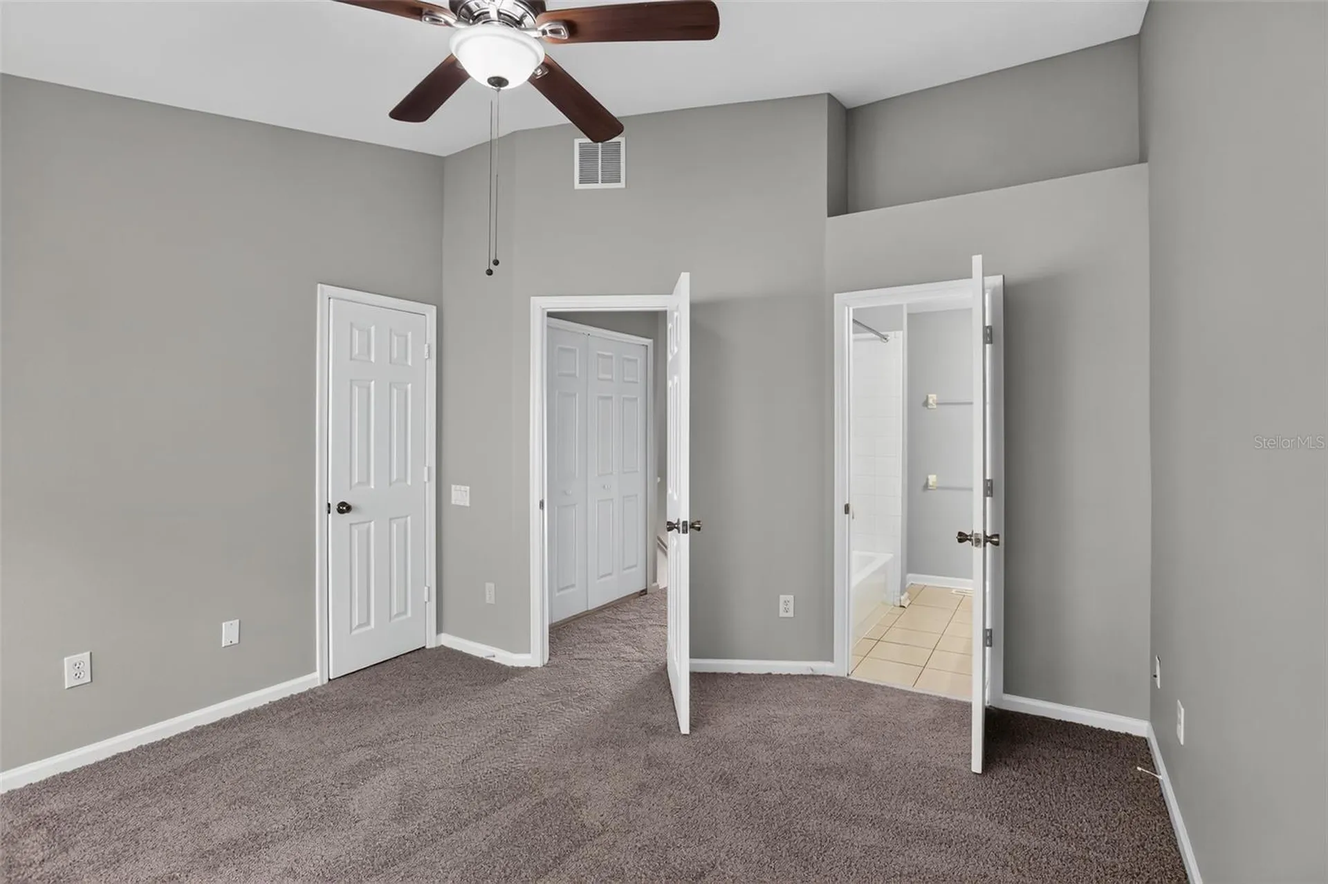 866 Vineland Place Lake Mary FL 32746