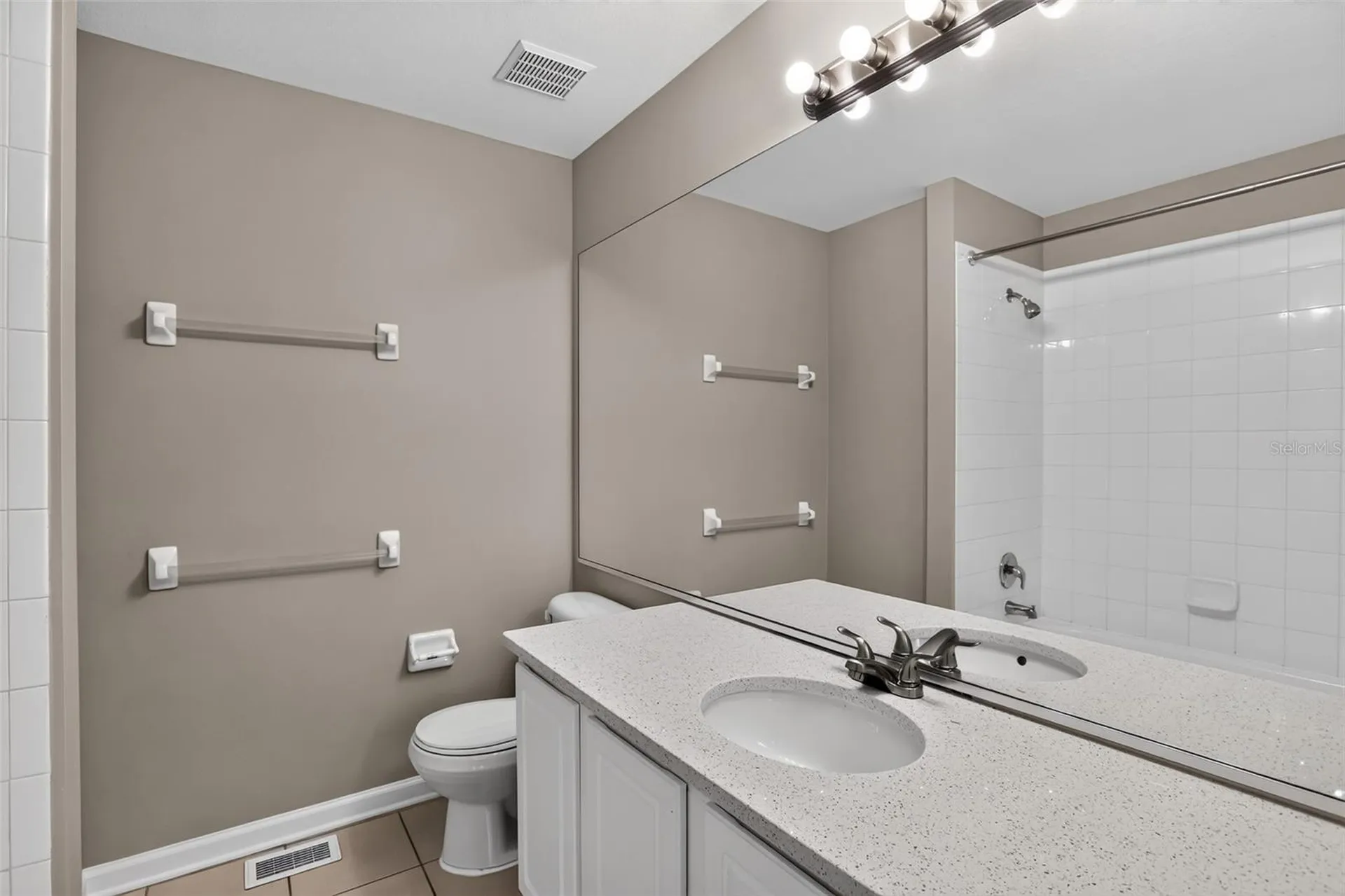 866 Vineland Place Lake Mary FL 32746