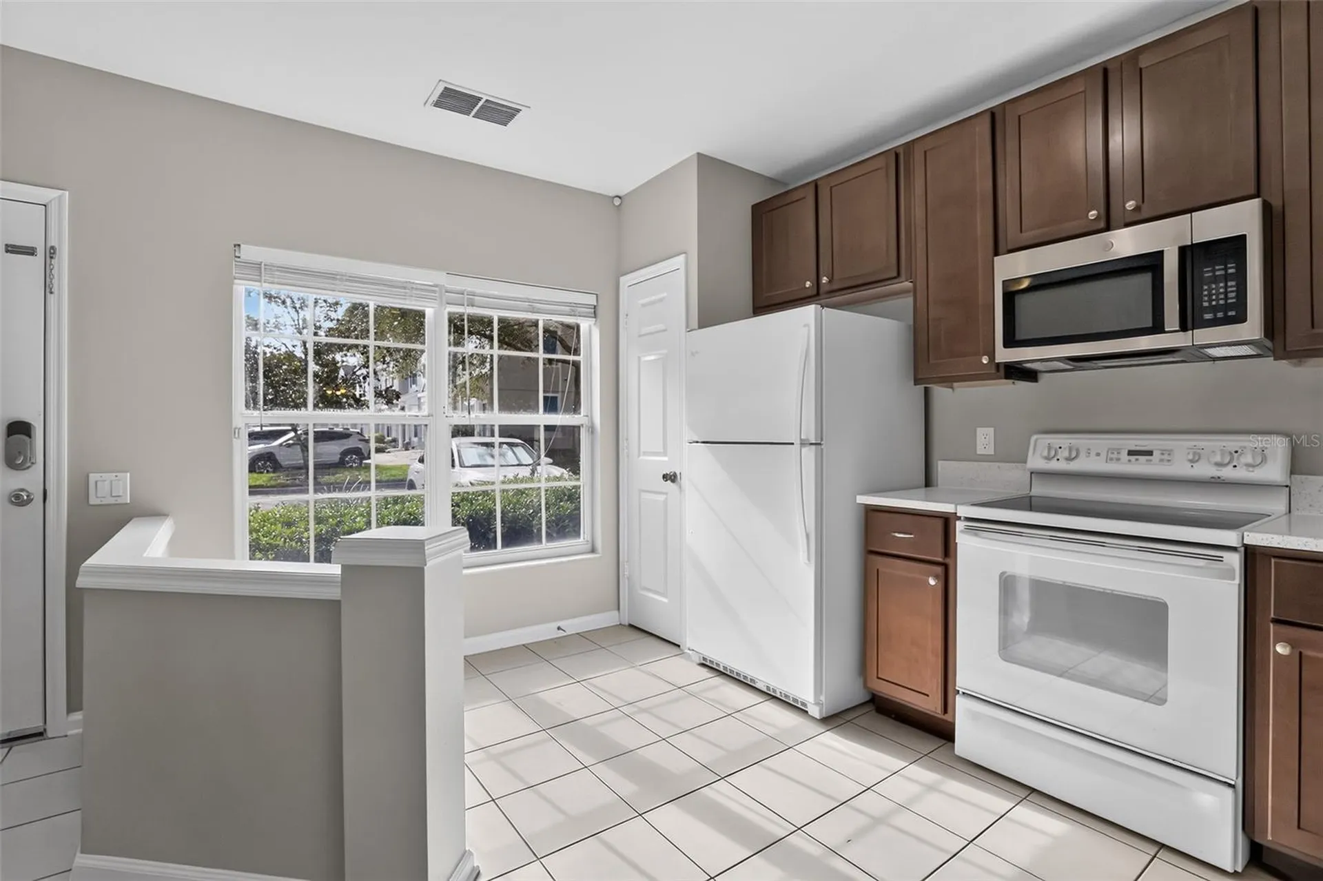 866 Vineland Place Lake Mary FL 32746