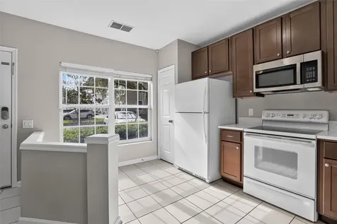 866 Vineland Place Lake Mary FL 32746