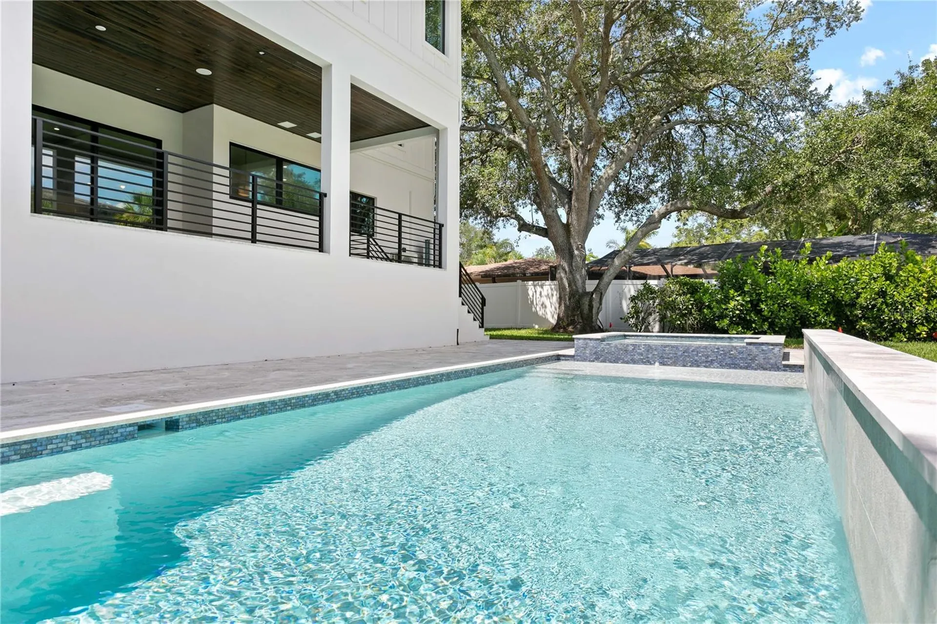 5003 W Poe Avenue Tampa FL 33629
