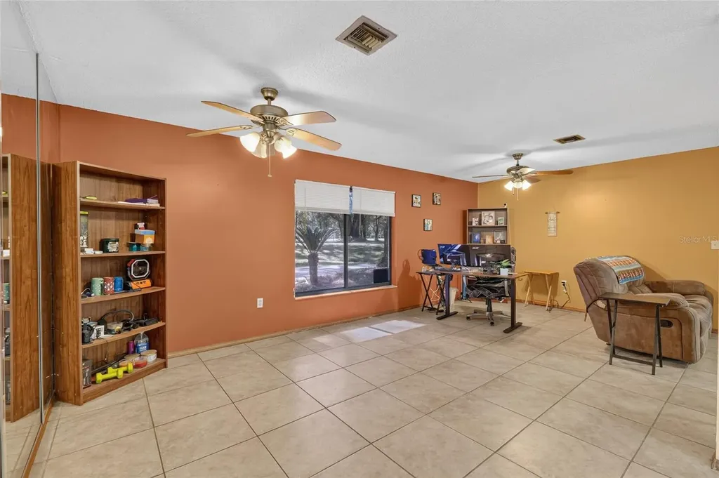 18741 N Us Highway 301 Citra FL 32113