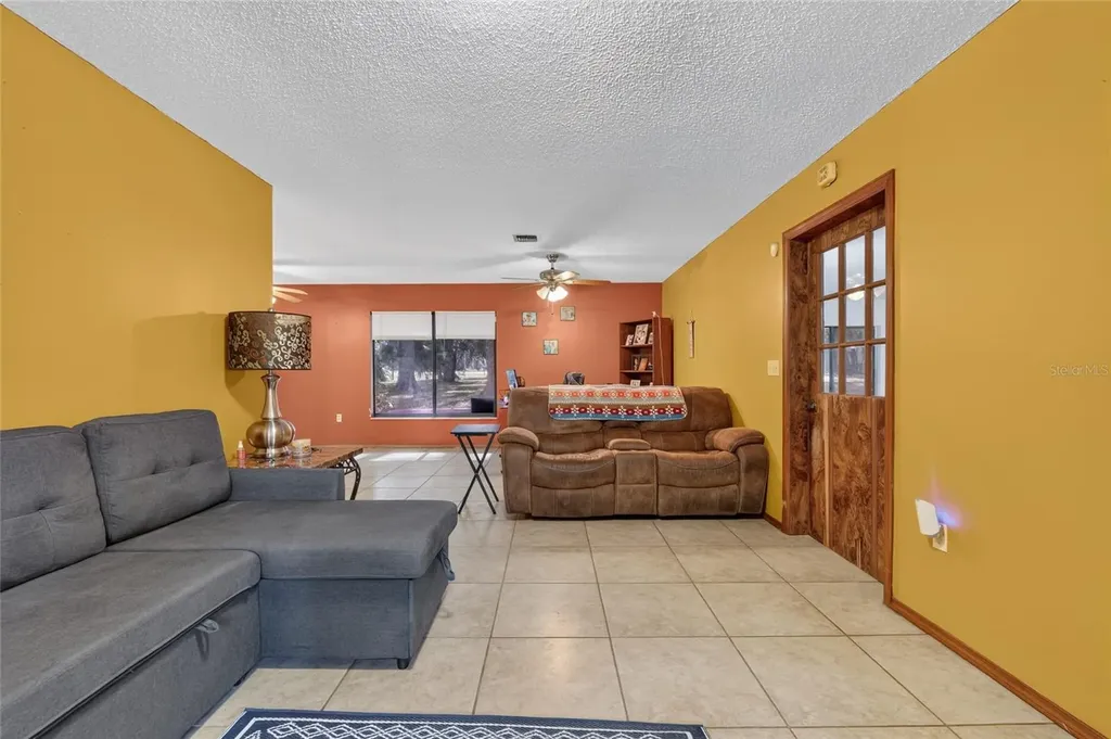 18741 N Us Highway 301 Citra FL 32113