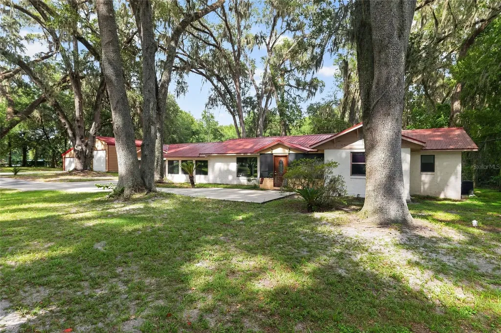 18741 N Us Highway 301 Citra FL 32113
