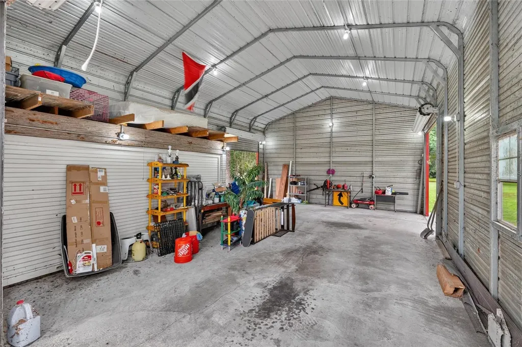 18741 N Us Highway 301 Citra FL 32113