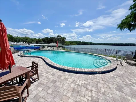 29 Club House Eustis FL 32726