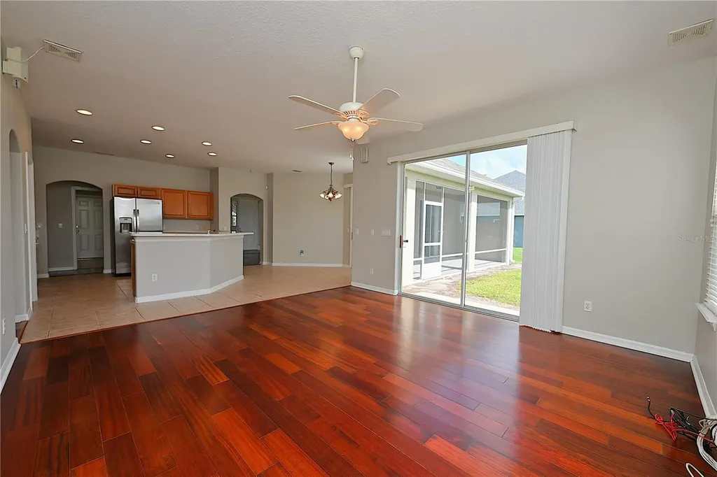 125 Costa Loop Auburndale FL 33823
