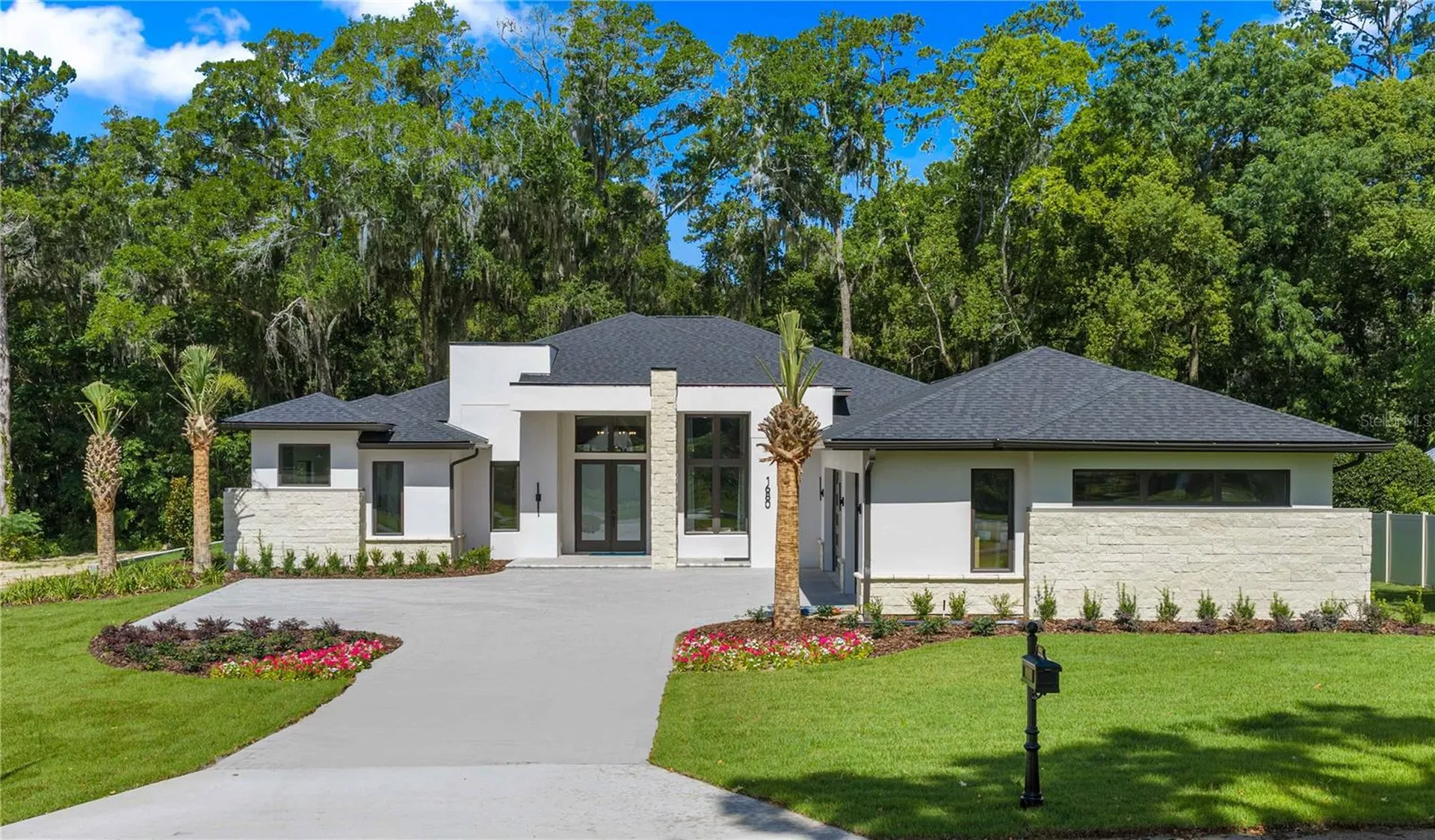Ocala FL, 1680 SE 20th Avenue