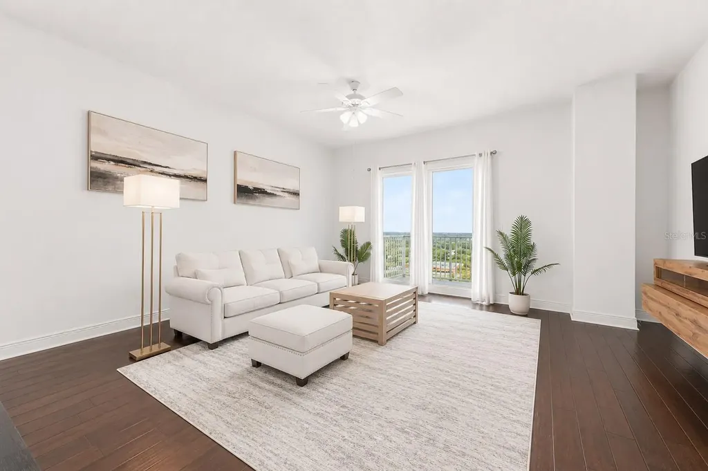 628 Cleveland Street Clearwater FL 33755