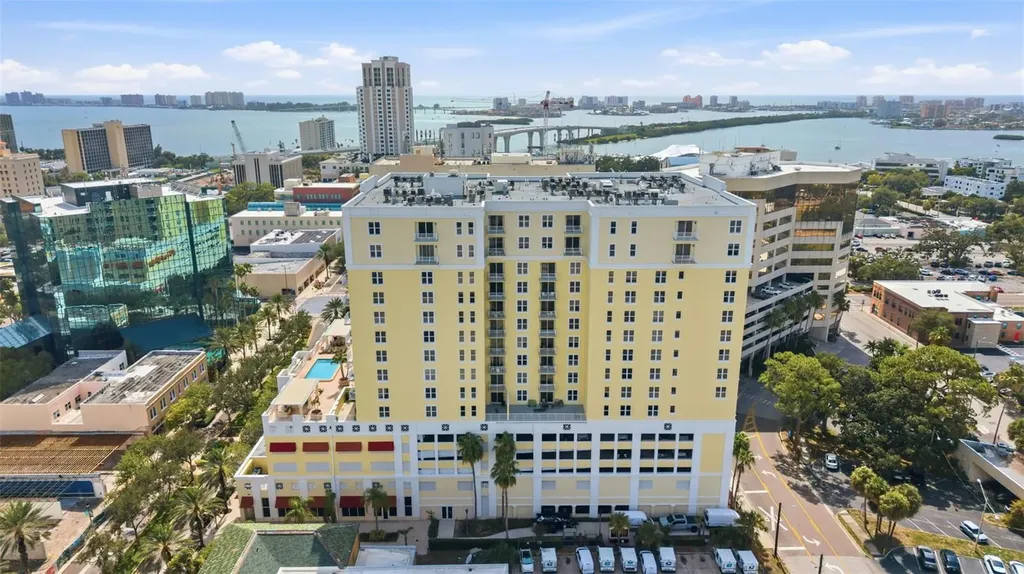 628 Cleveland Street Clearwater FL 33755