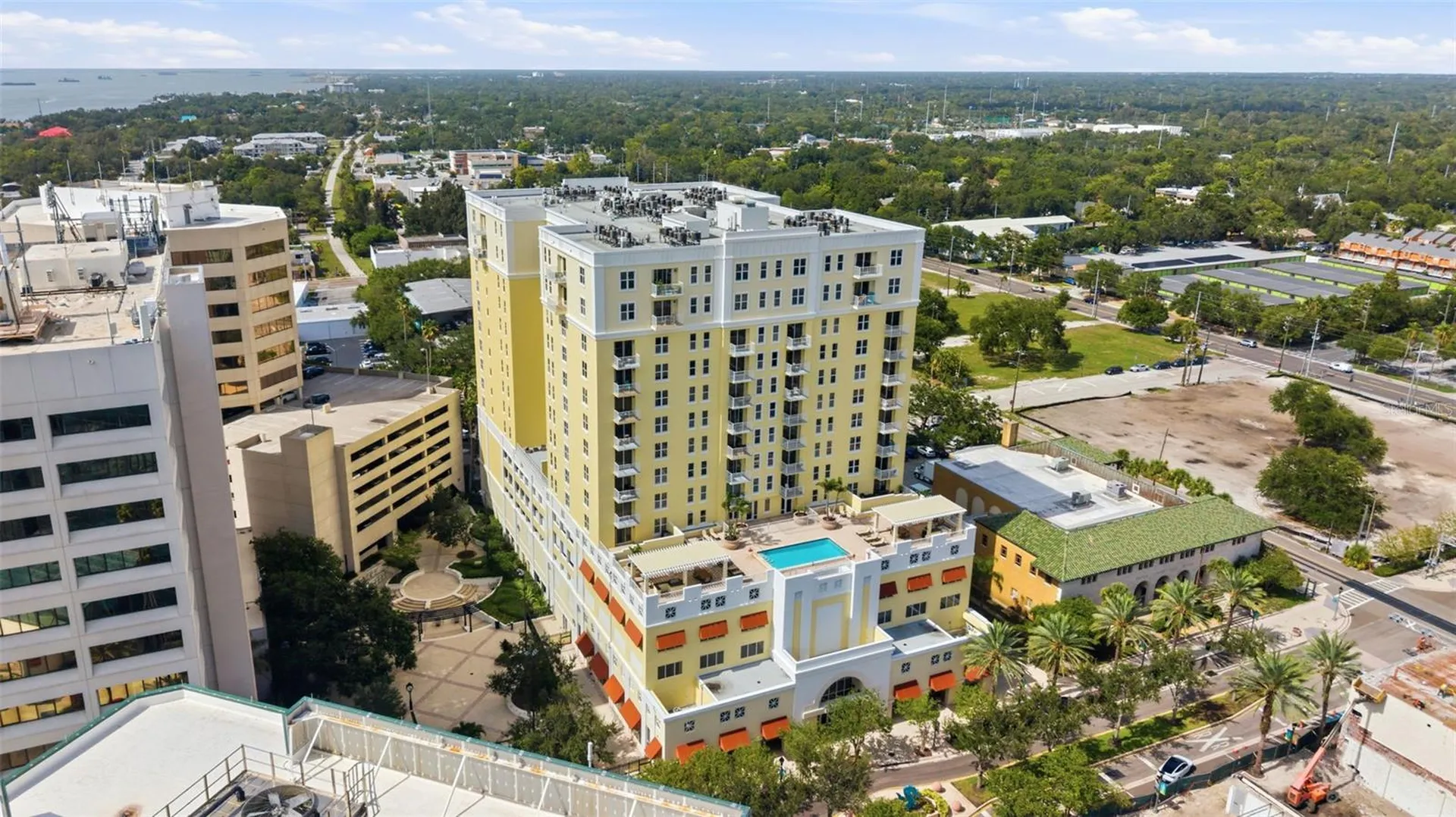 628 Cleveland Street Clearwater FL 33755