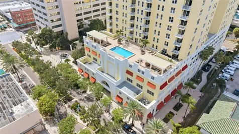 628 Cleveland Street Clearwater FL 33755